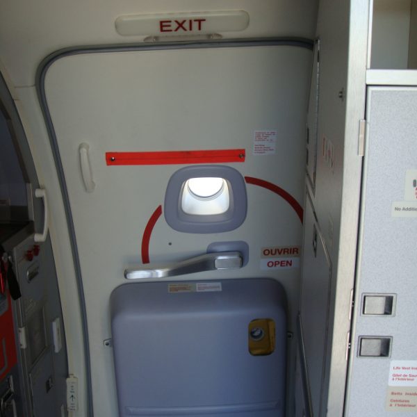 Door painted with HSH IP1065B thanks to FAA/EASA Paint Certification